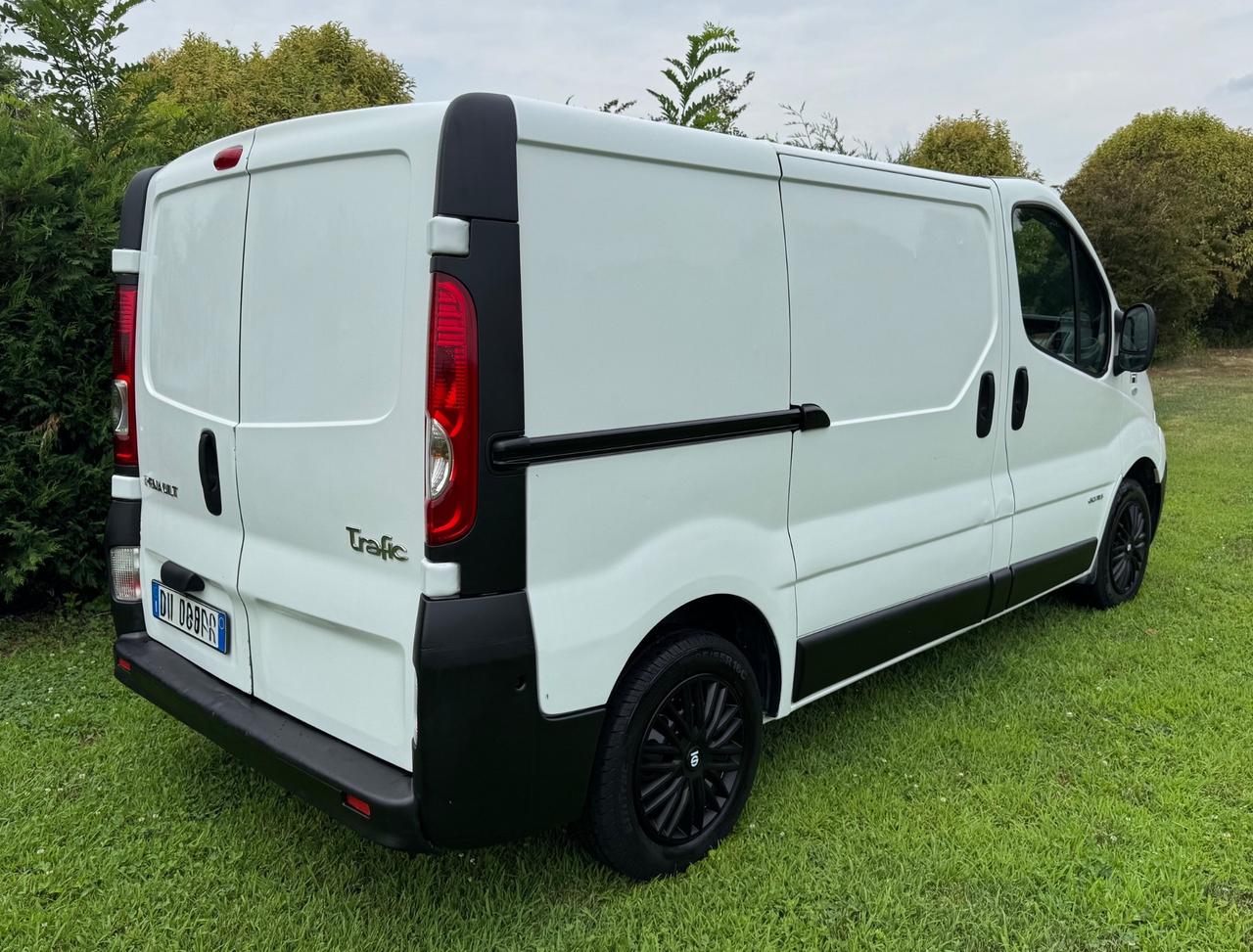 RENAULT TRAFIC 2.0 CTDI 115 FURGONE Van AUTOCARRO