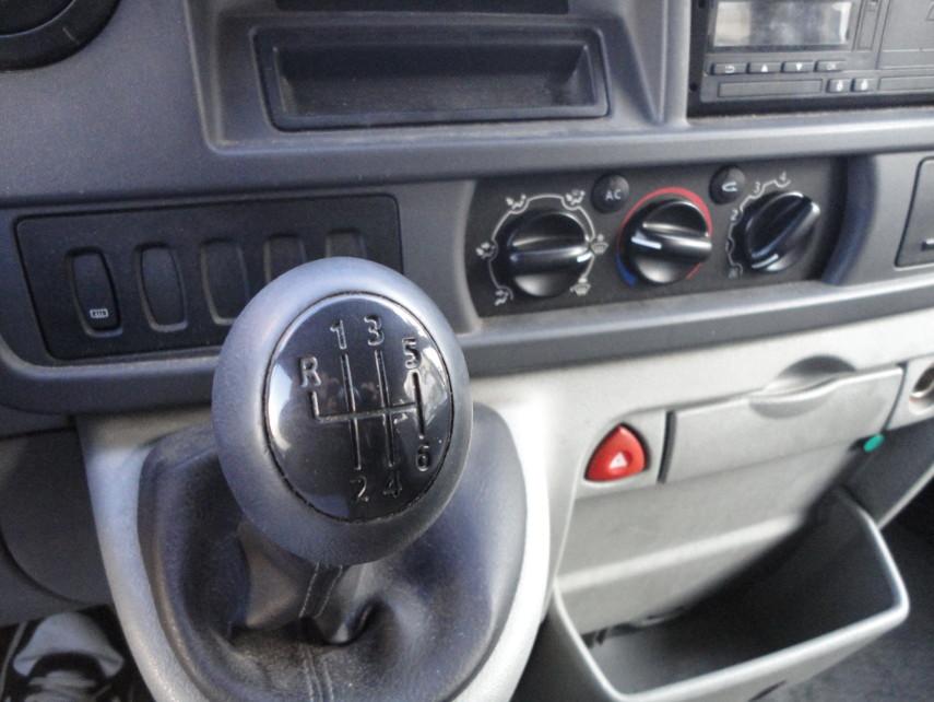 RENAULT Master 2.5 dci TRASPORTO DISABILI