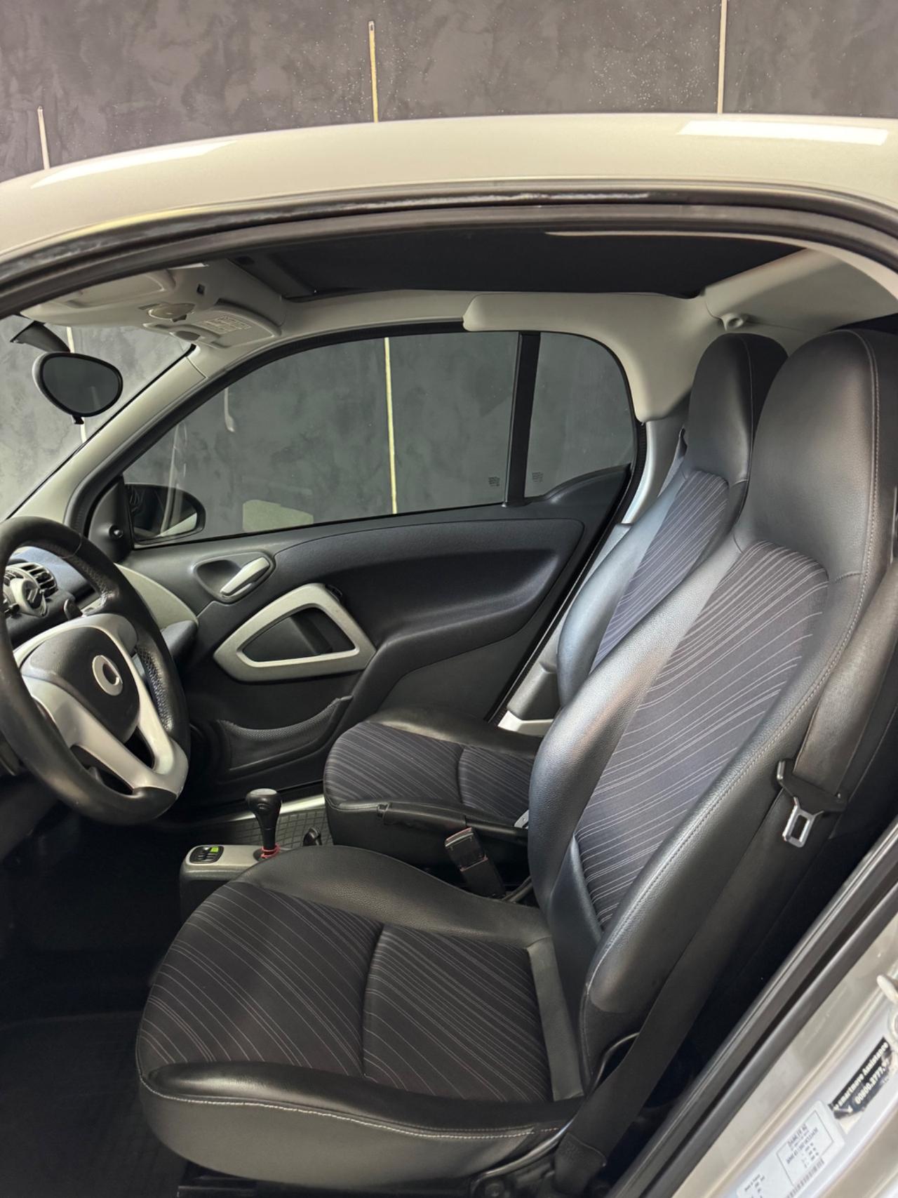 Smart ForTwo 1000 52 kW MHD coupé pulse