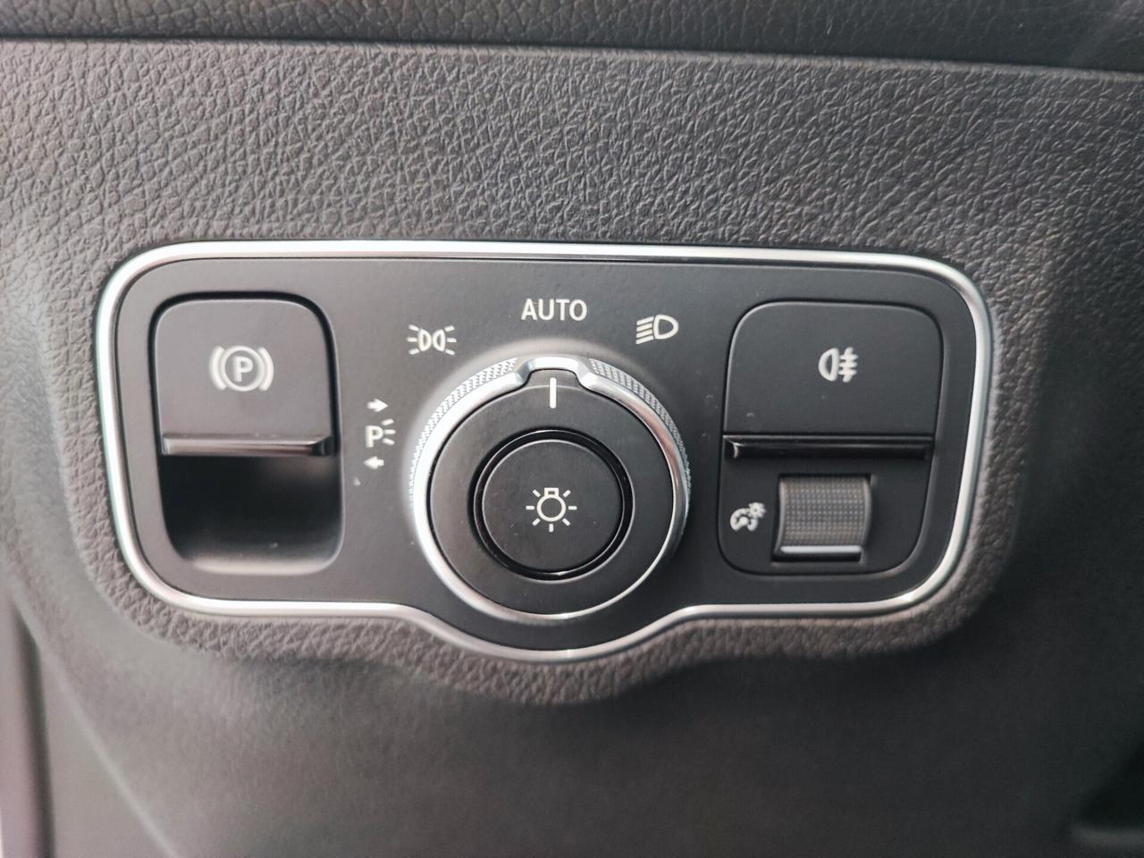 Mercedes-benz GLB 200 d Automatic Premium FULL OPTIONAL