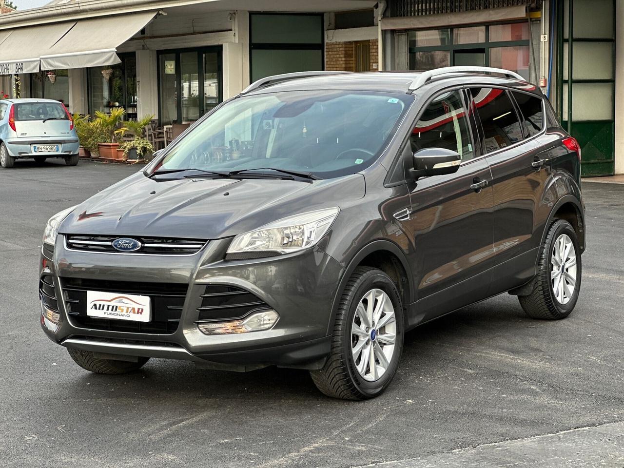 Ford Kuga 2.0 TDCI 150 CV S&S 4WD Titanium