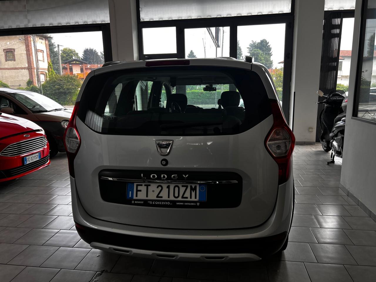 Dacia Lodgy Stepway 1.5 Blue dCi 8V 115CV 7 posti