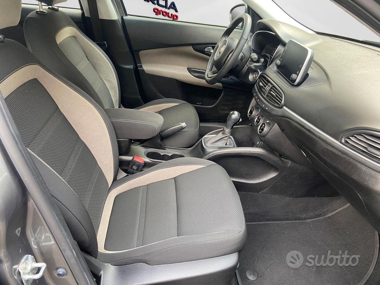 Fiat Tipo SW 1.6 Mjet LOUNGE - CAMBIO AUTOMATICO