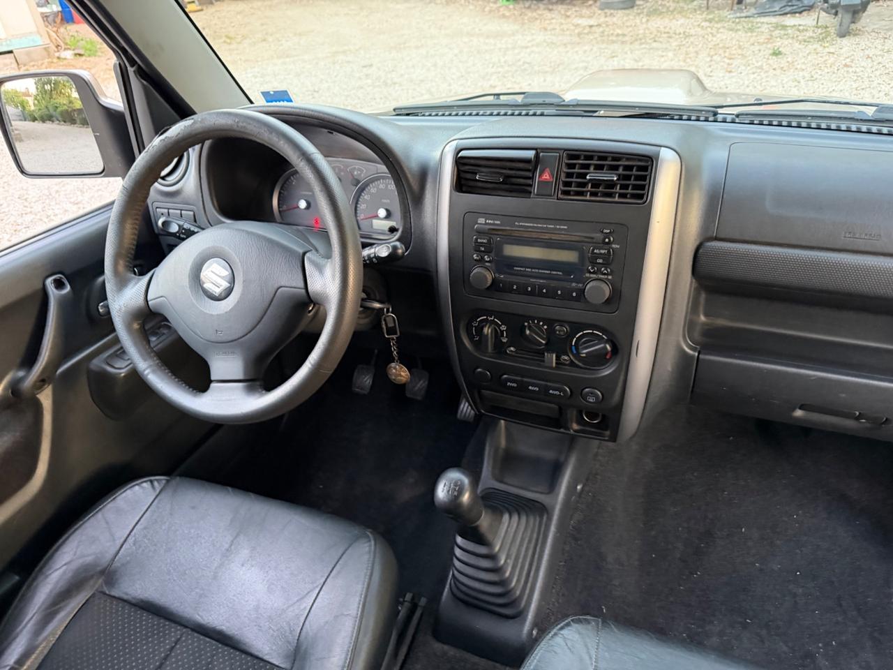 Suzuki Jimny 1.5 DDiS cat 4WD JLX