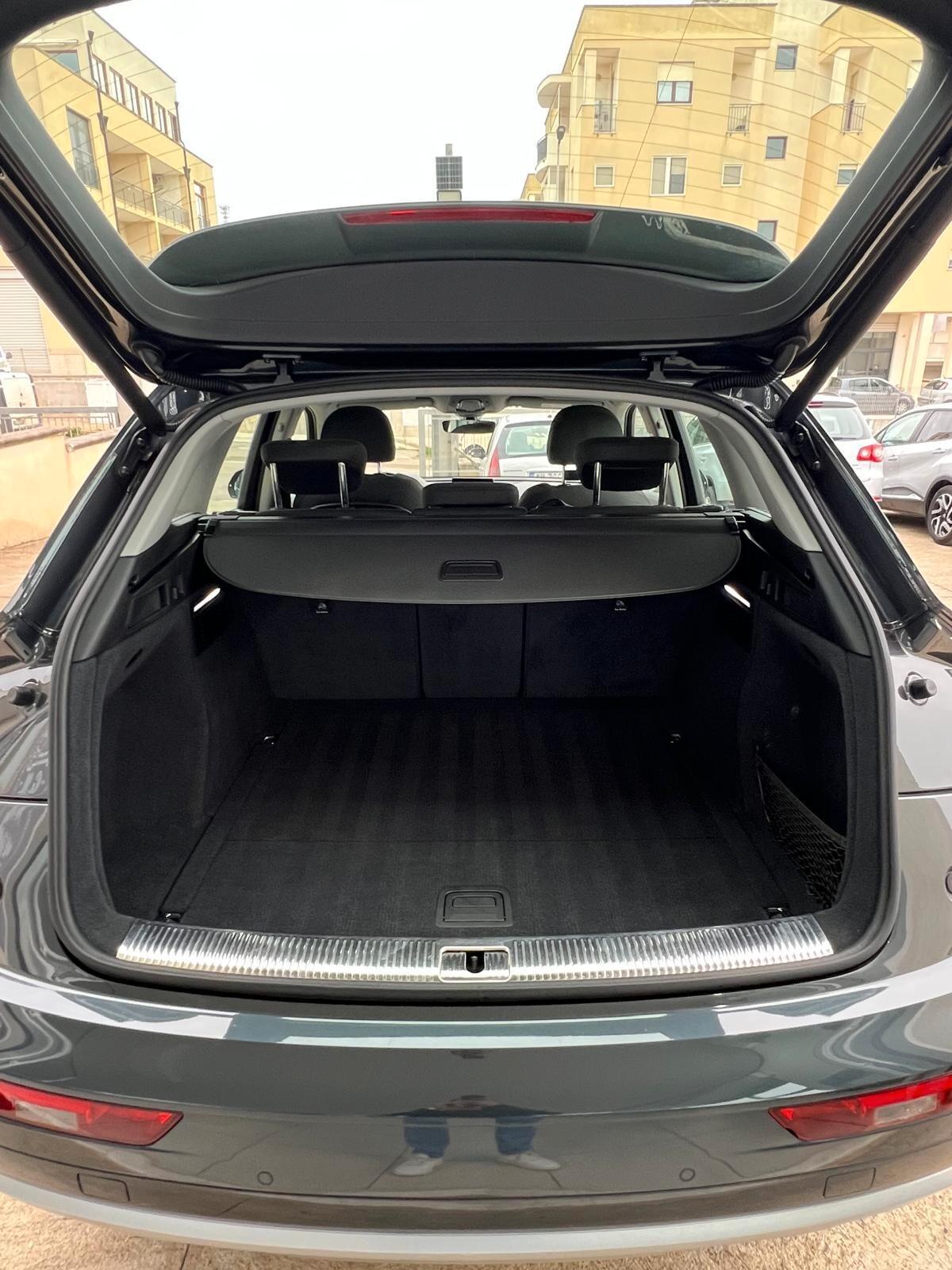 Audi Q5 2.0 TDI quattro S tronic Business