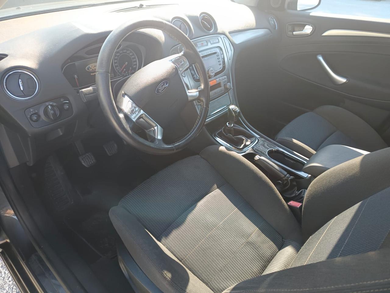 Ford Mondeo Mondeo+ 2.0 TDCi 140 CV Tua a 64€ al Mese