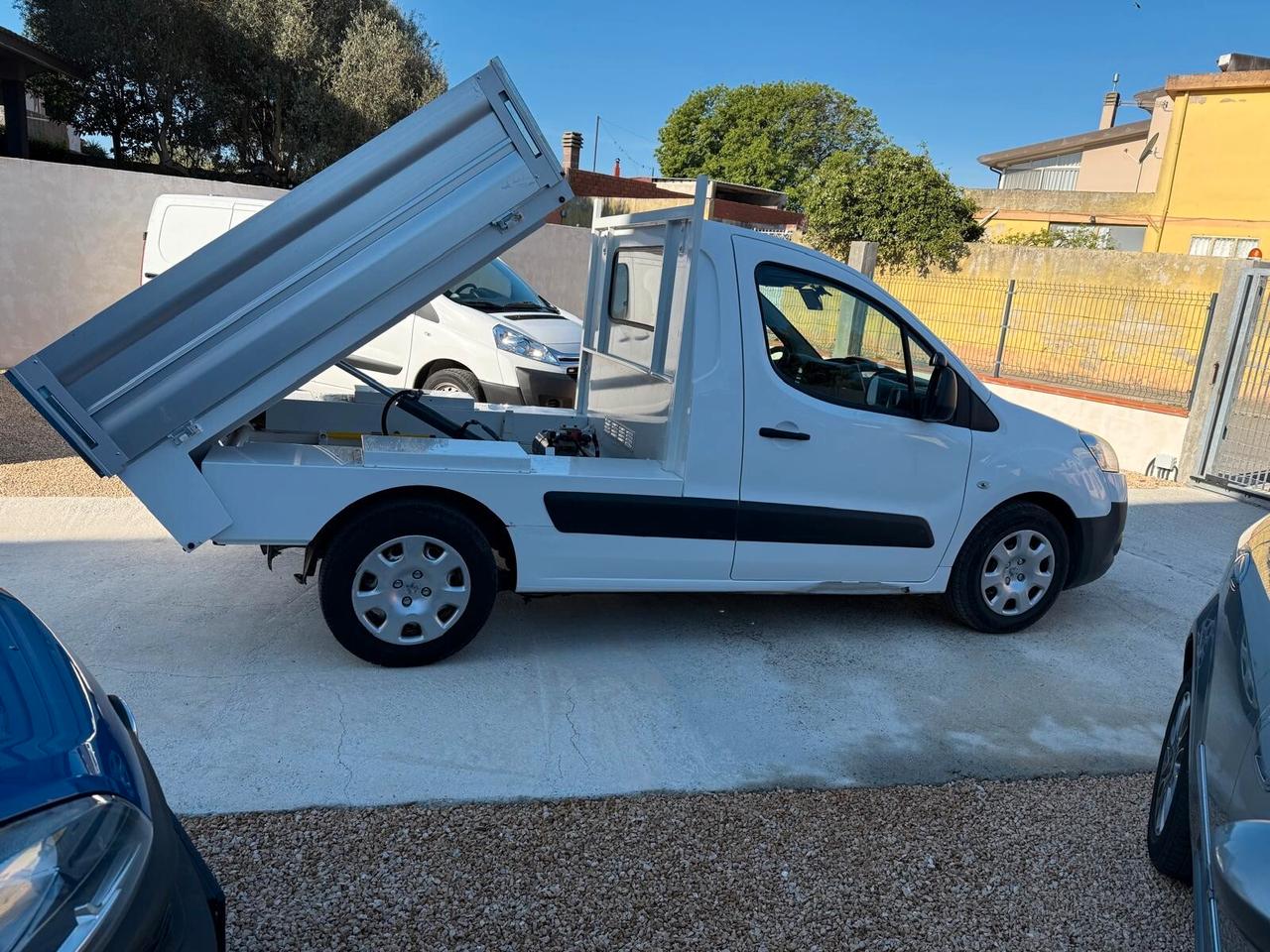 Fiat Doblò Doblo Peugeot Partner Ribaltabile!