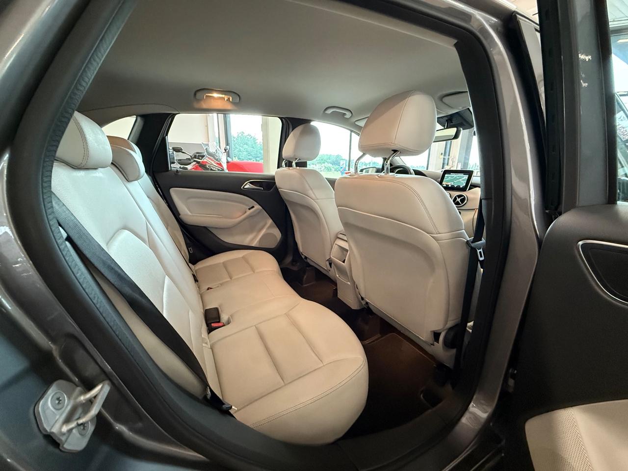 Mercedes-benz B 180 d 109CV Aut Premium 09/2016 NEOPATENTATI EURO 6B