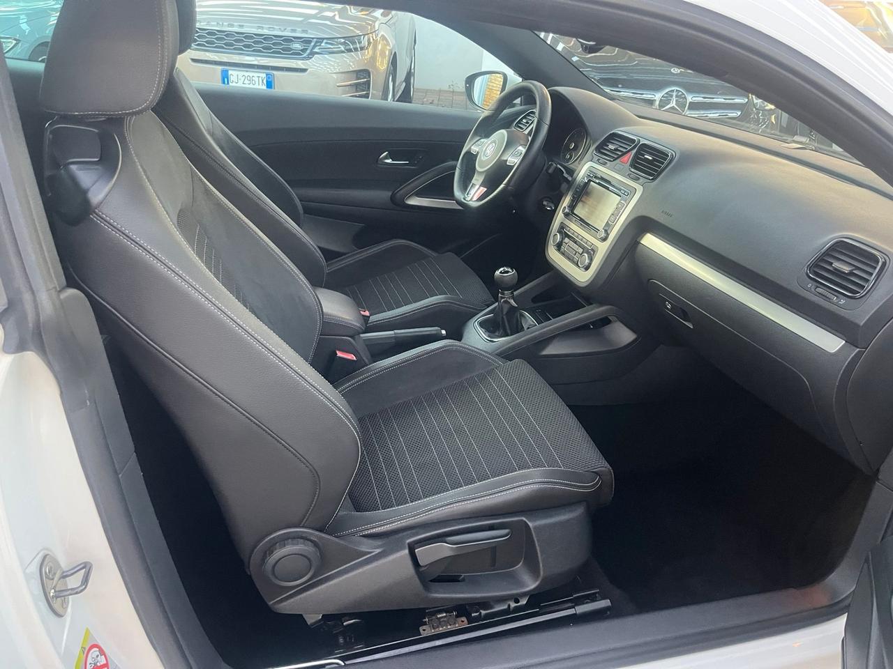 Volkswagen Scirocco 2.0 TDI 140CV DPF