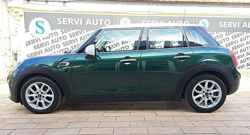 MINI Mini 5 porte 1.5 Cooper D 5p Business auto