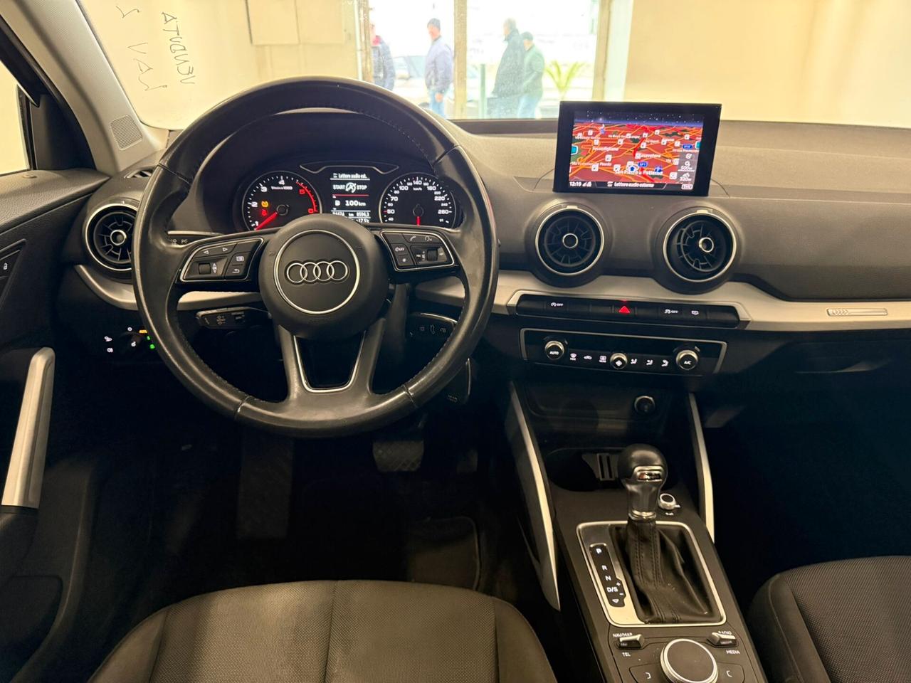 Audi Q2 30 TDI S tronic Identity Black