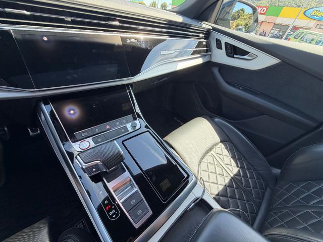 AUDI SQ8 TDI quattro tiptronic
