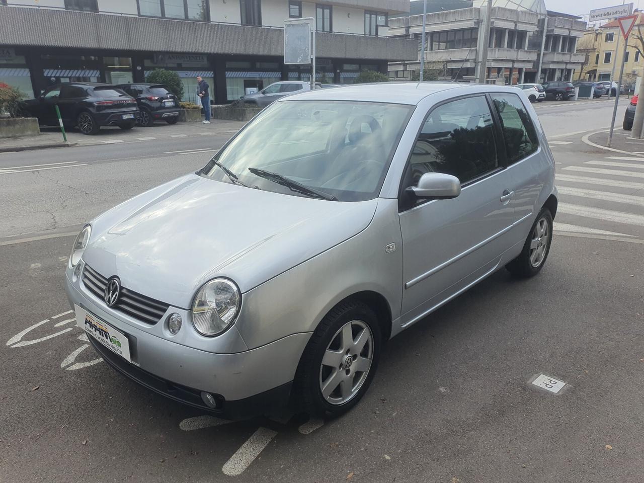 Volkswagen Lupo 1.4 16V/101 CV cat Highline NEOPATENTATI