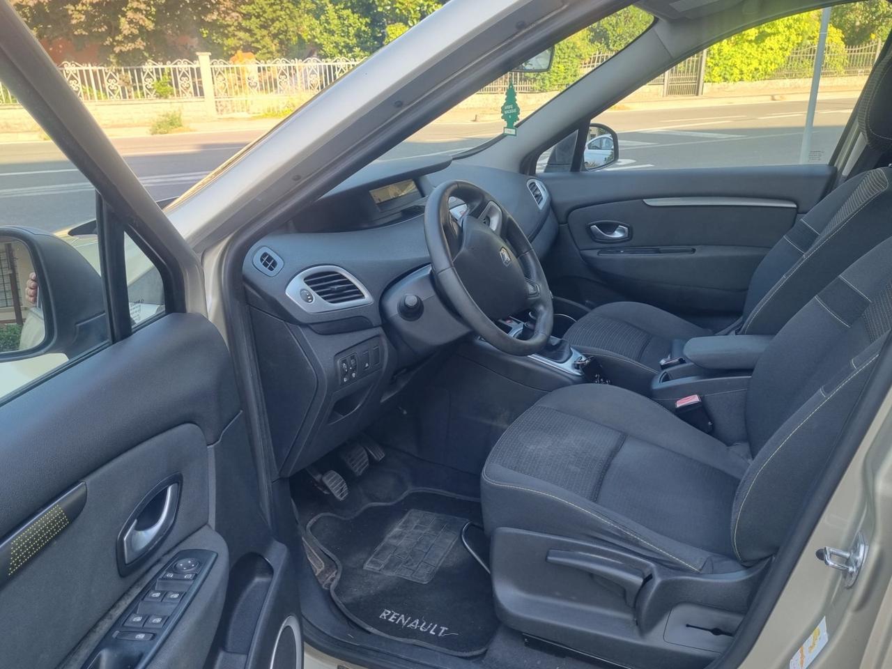 Renault Scenic Scénic 1.5 dCi/105CV Serie Speciale Dynamique