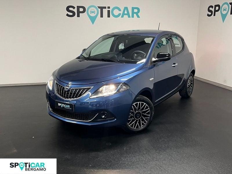 Lancia Ypsilon 1.0 FireFly 5 porte S&S Hybrid Platino - Km0