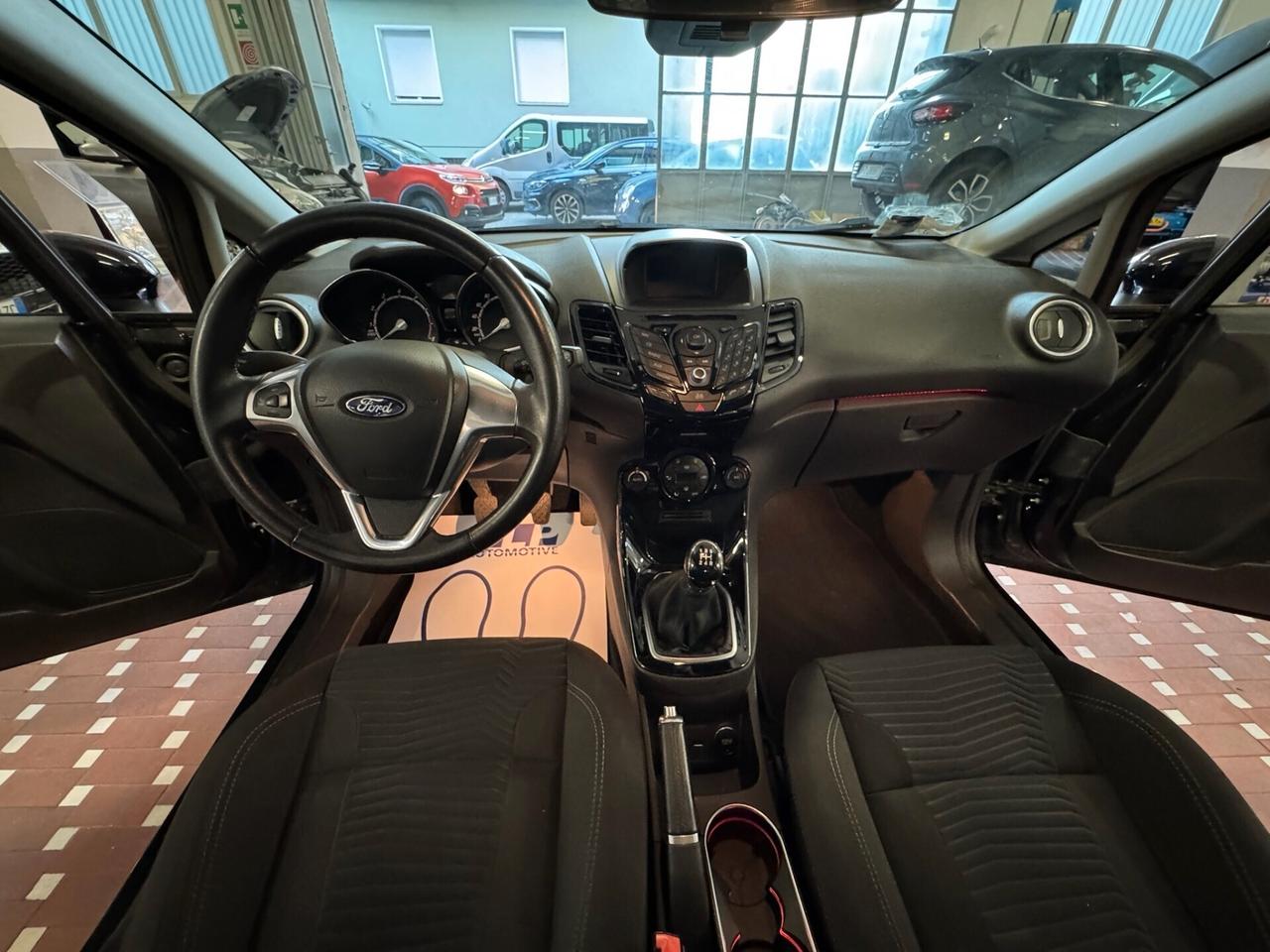Ford Fiesta 1.0 80CV 5 porte Titanium - UNICO PROPRIETARIO