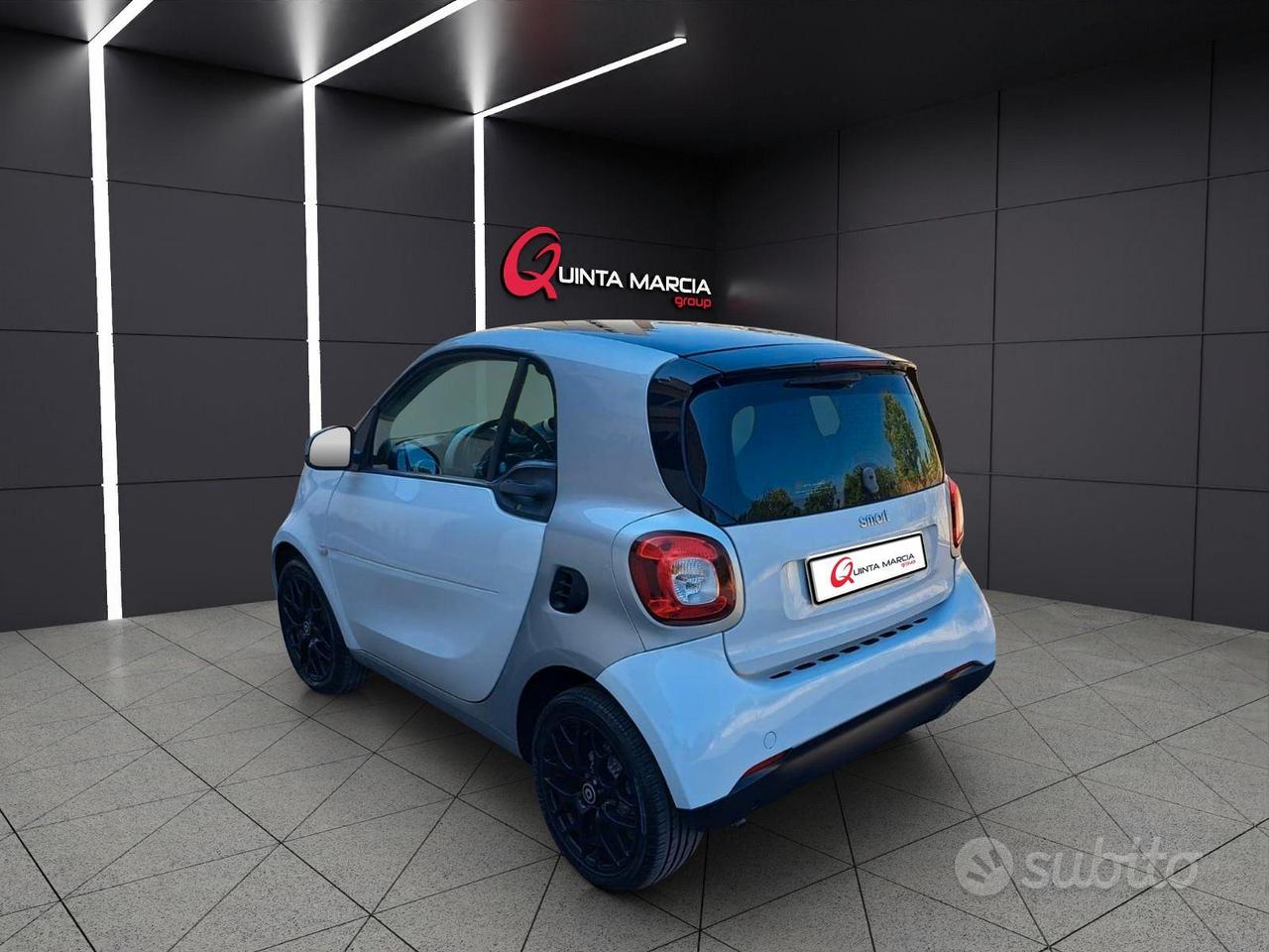 Smart Fortwo 1.0 71cv AUTOMATICA NAVI/CERCHI BLACK