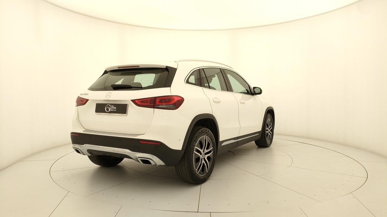 Mercedes-Benz GLA 180 d Sport Plus auto