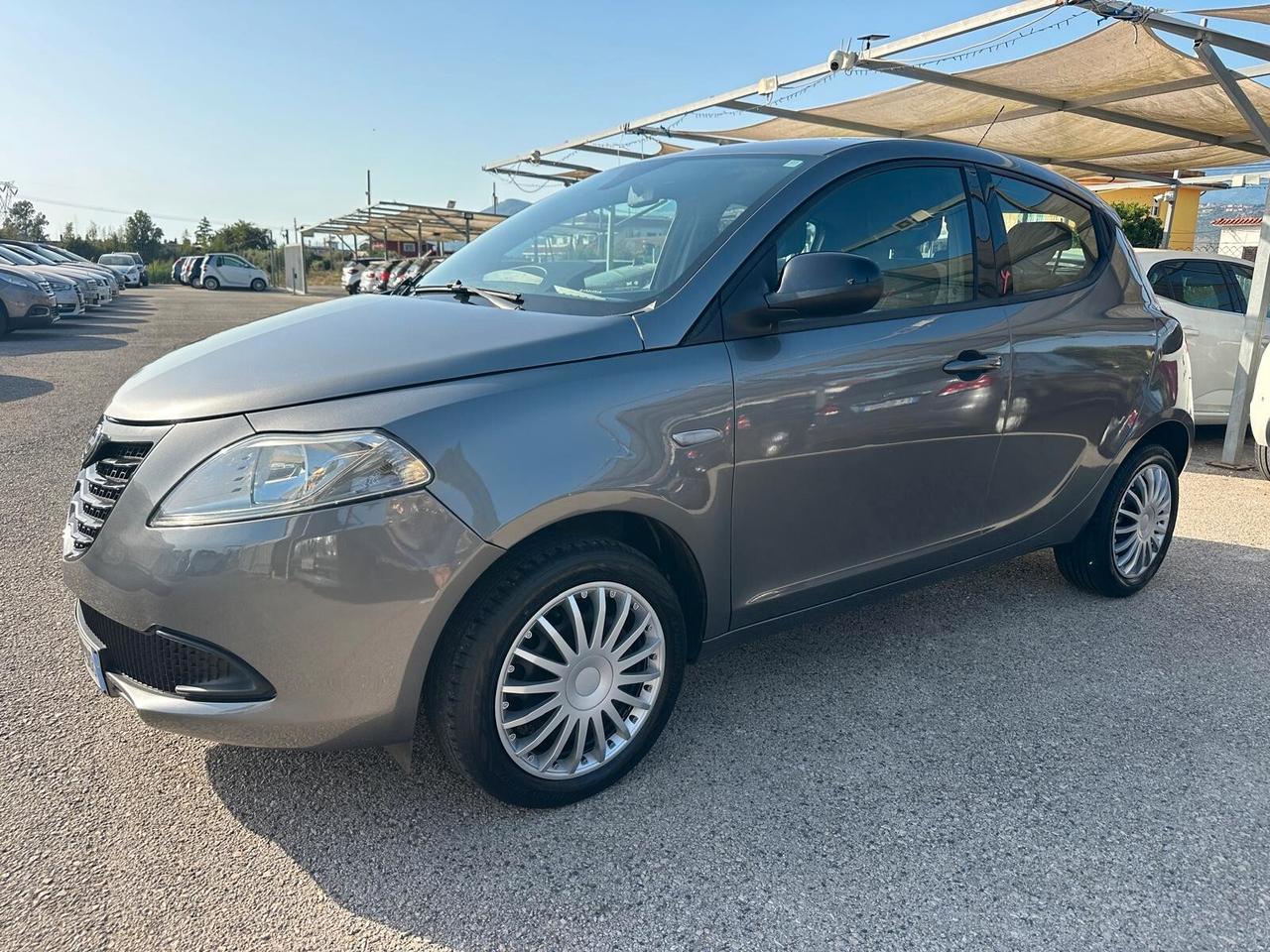 Lancia Ypsilon 1.2 Benzina/GPL