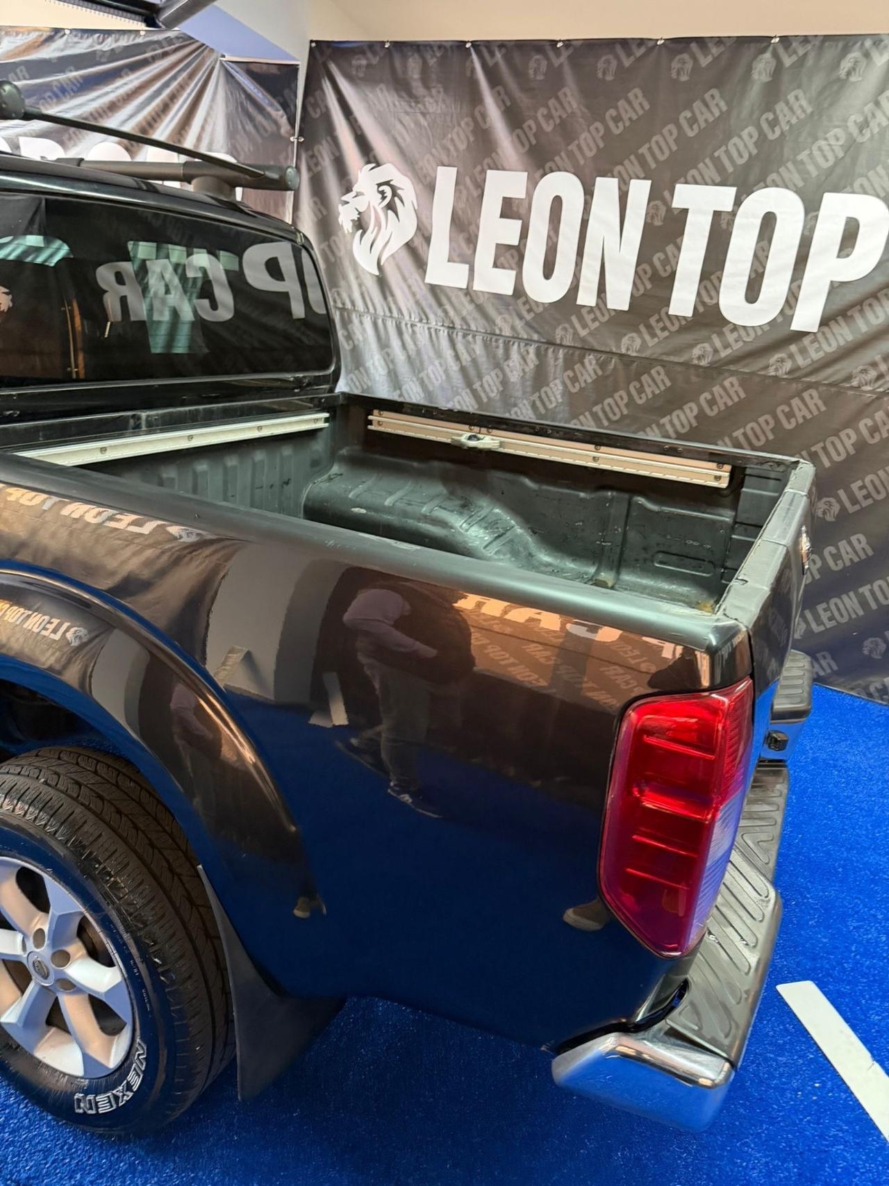 Nissan Navara 2.5 dCi 4 porte Double Cab 4x4