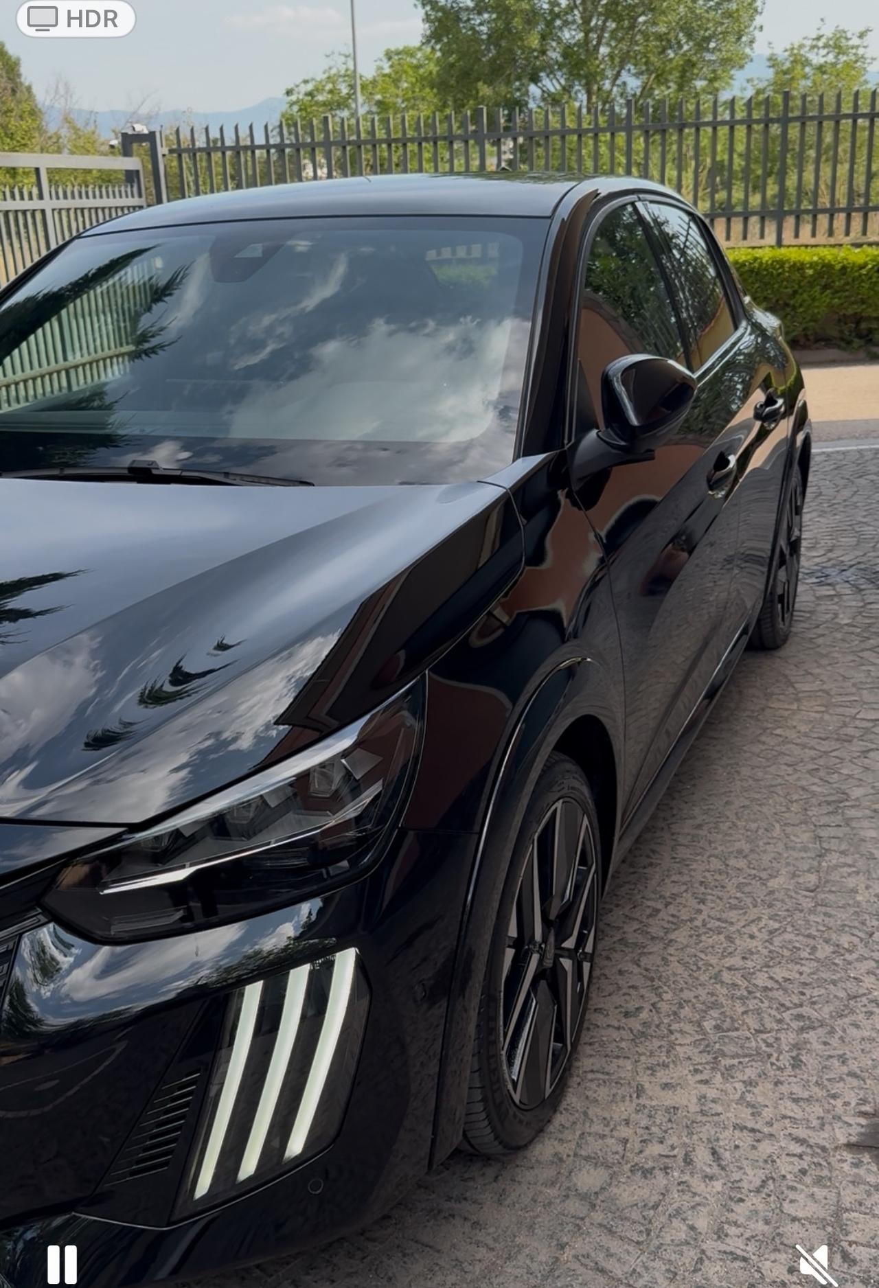 Peugeot 208 Hybrid 136 e-DCS6 GT