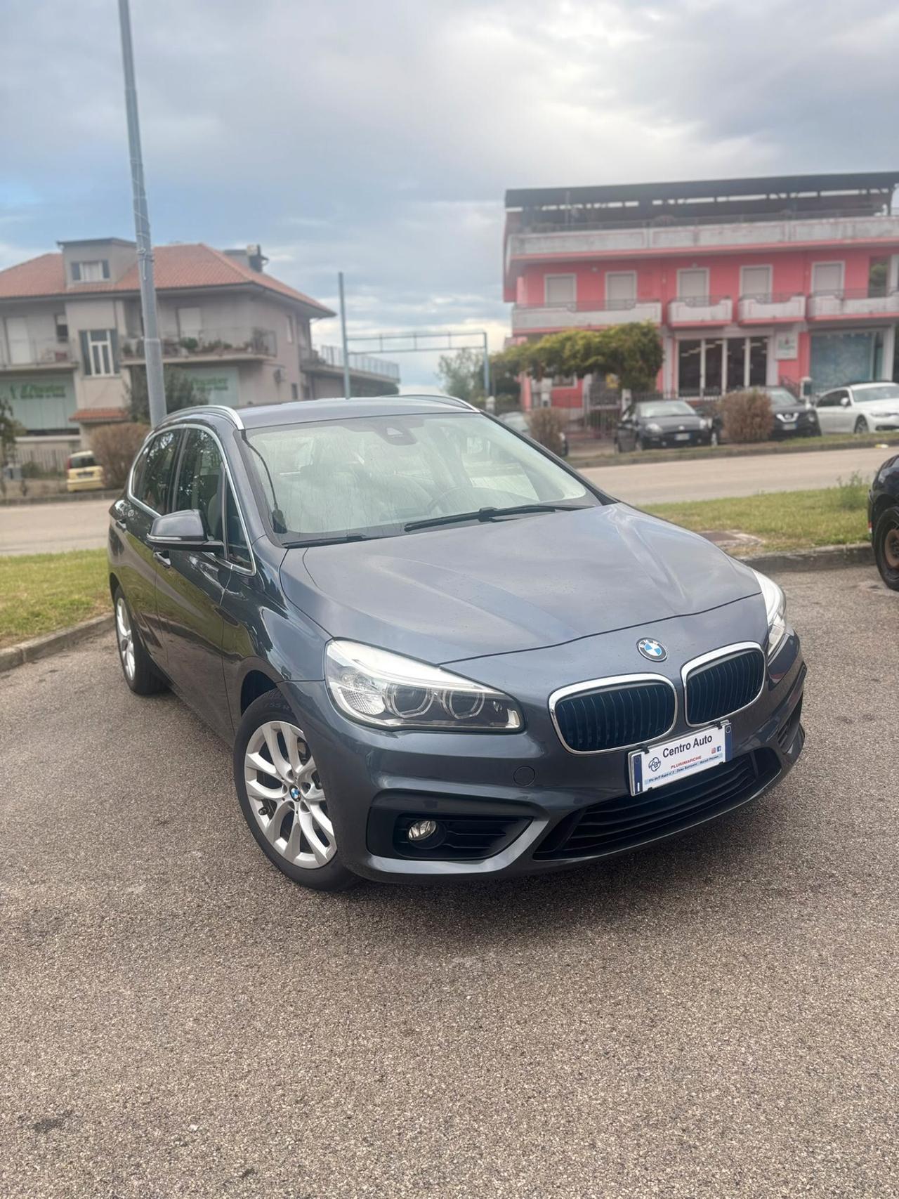 Bmw 2er Active Tourer 218d Luxury