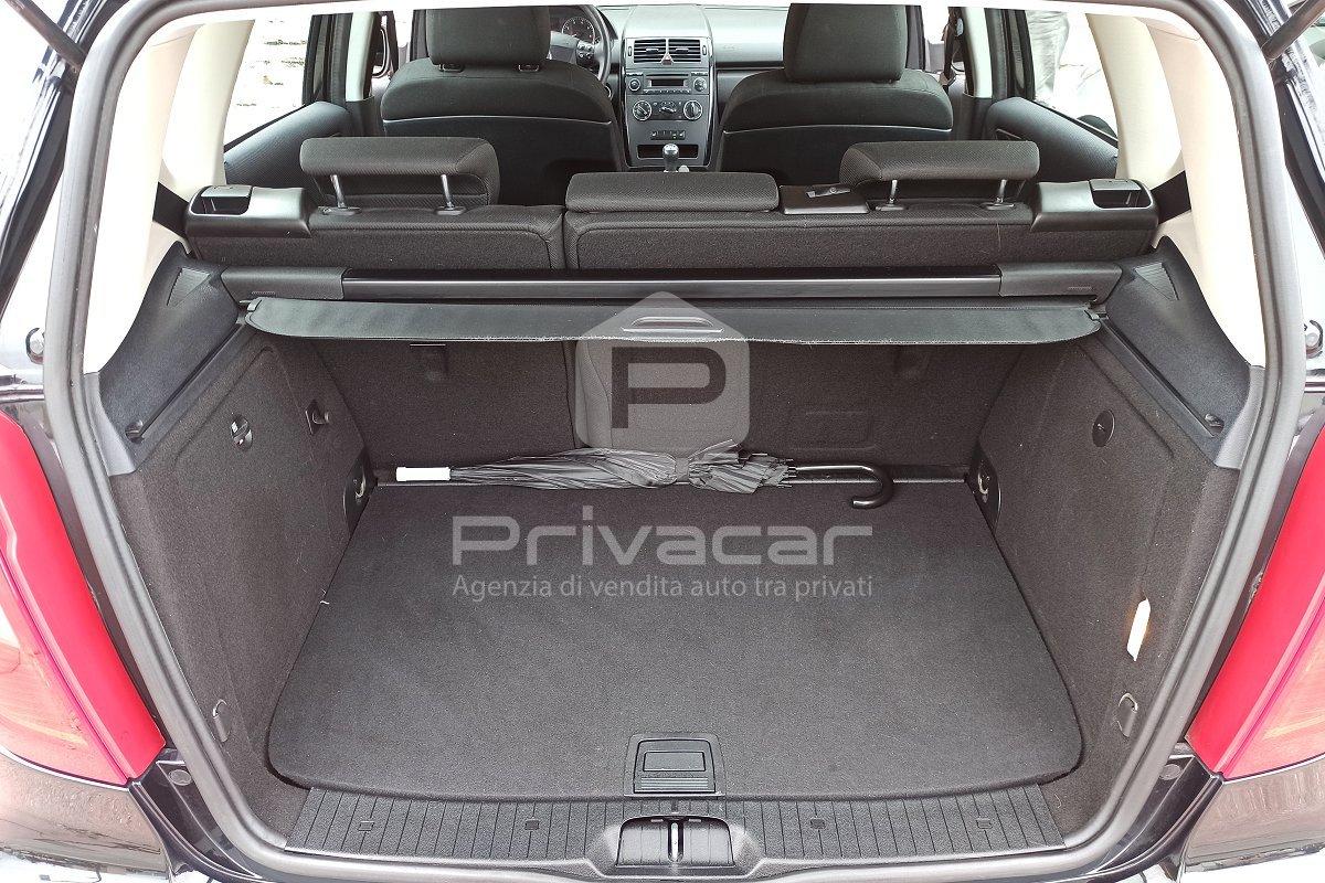 MERCEDES A 160 BlueEFFICIENCY Elegance