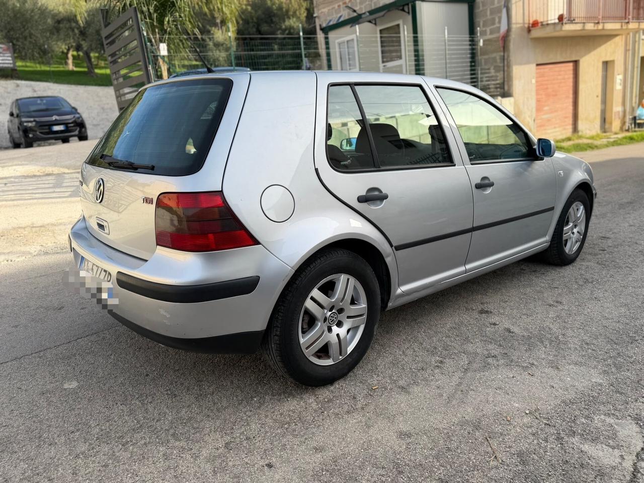 Volkswagen Golf 1.9 TDI/101 CV cat 3p. Comfortline