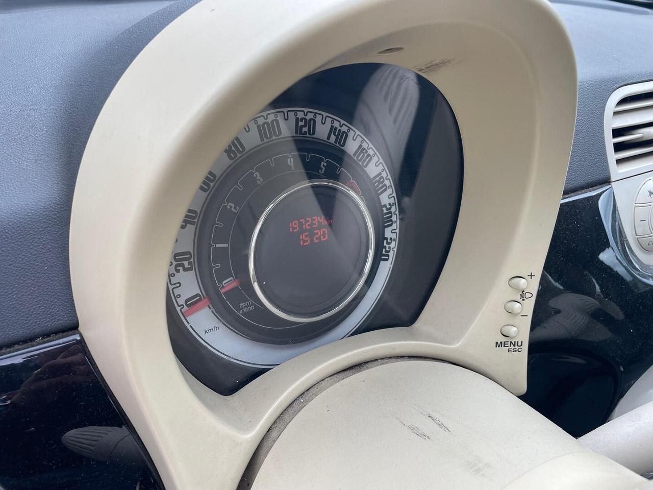 FIAT 500 LOUNGE 1.2 BENZINA 2010 MARCIANTE