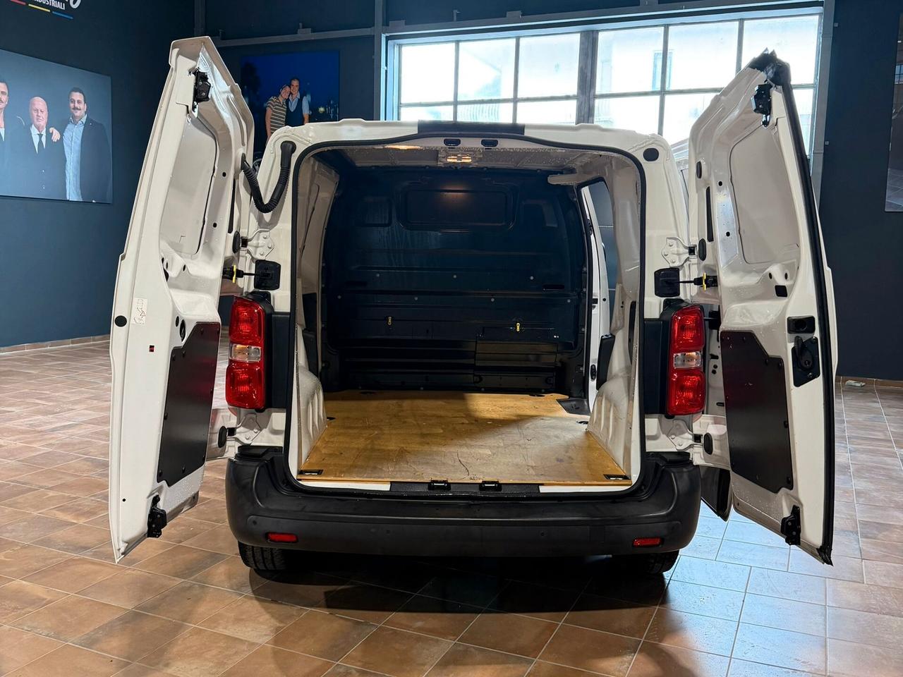 NEW FIAT SCUDO 1.5 L1H1 COMPACT FURG