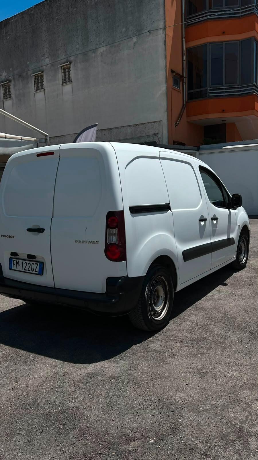 Peugeot partner