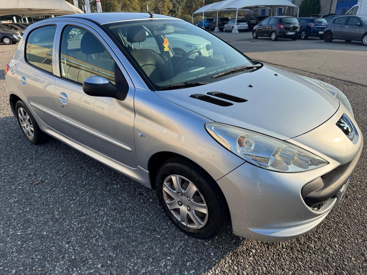 Peugeot 206 Plus 1.1 60CV 5p. Energie