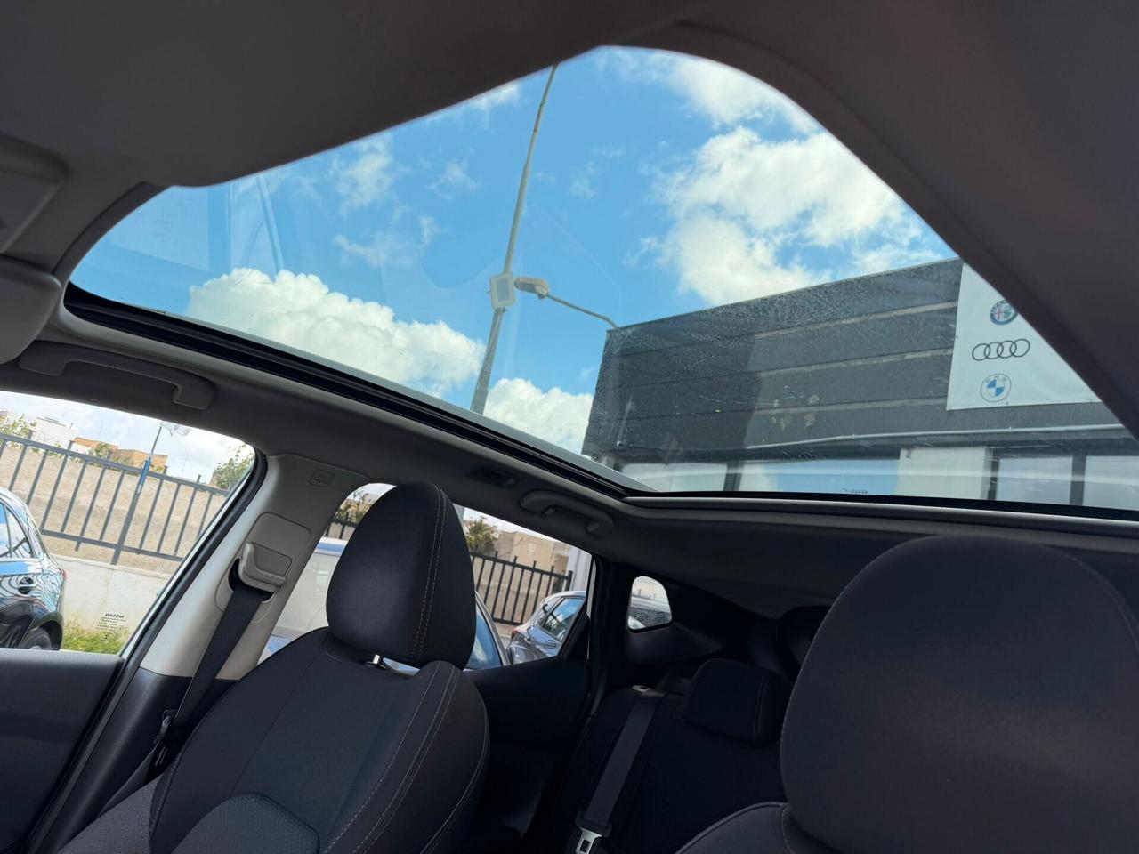 Nissan Qashqai 1.5 dCi N-Connecta