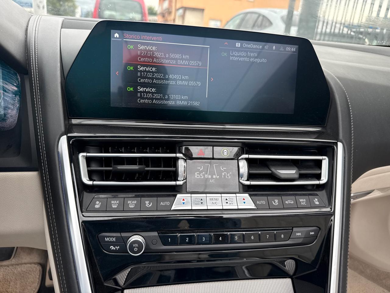 BMW 840 d Cabrio xdrive Individual Composition MSport