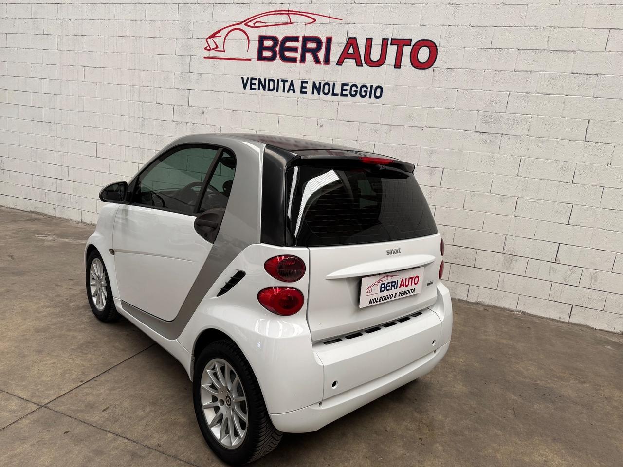 Smart ForTwo allestimento MHD coupé pure