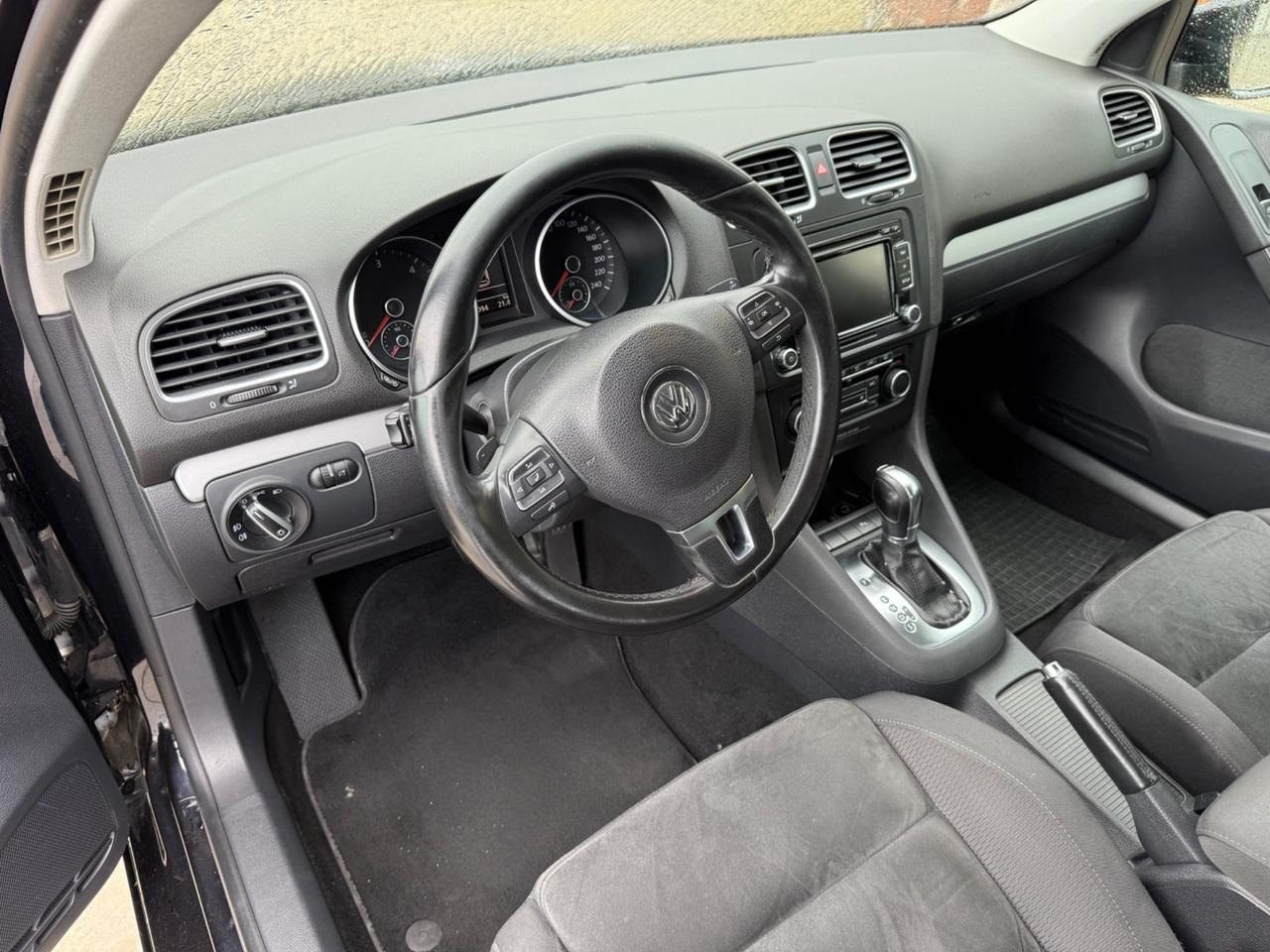 Volkswagen Golf 6 1.6 TDI DPF DSG 5p. Highline