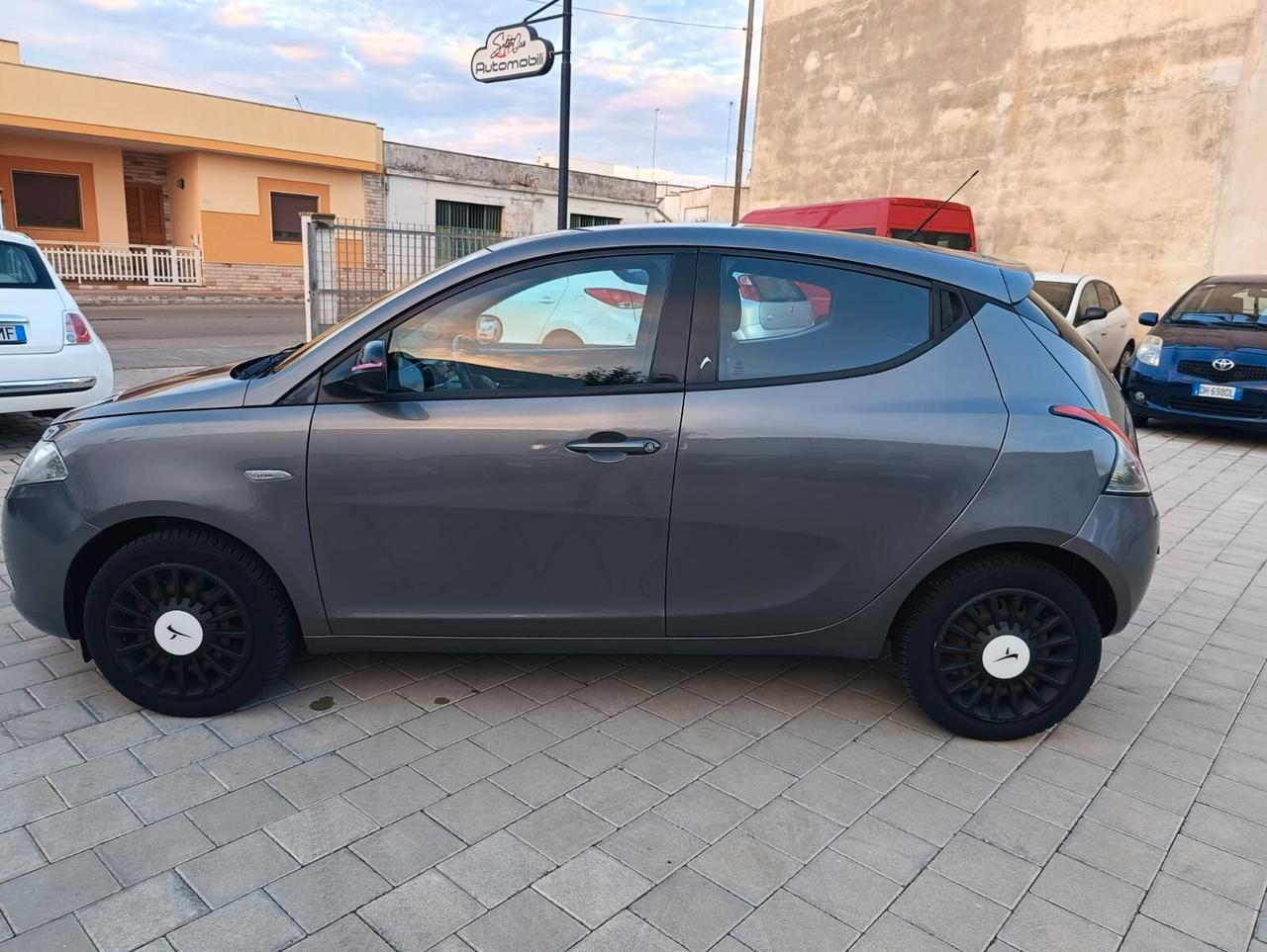 Lancia Ypsilon 1.2 GPL - anno 2015