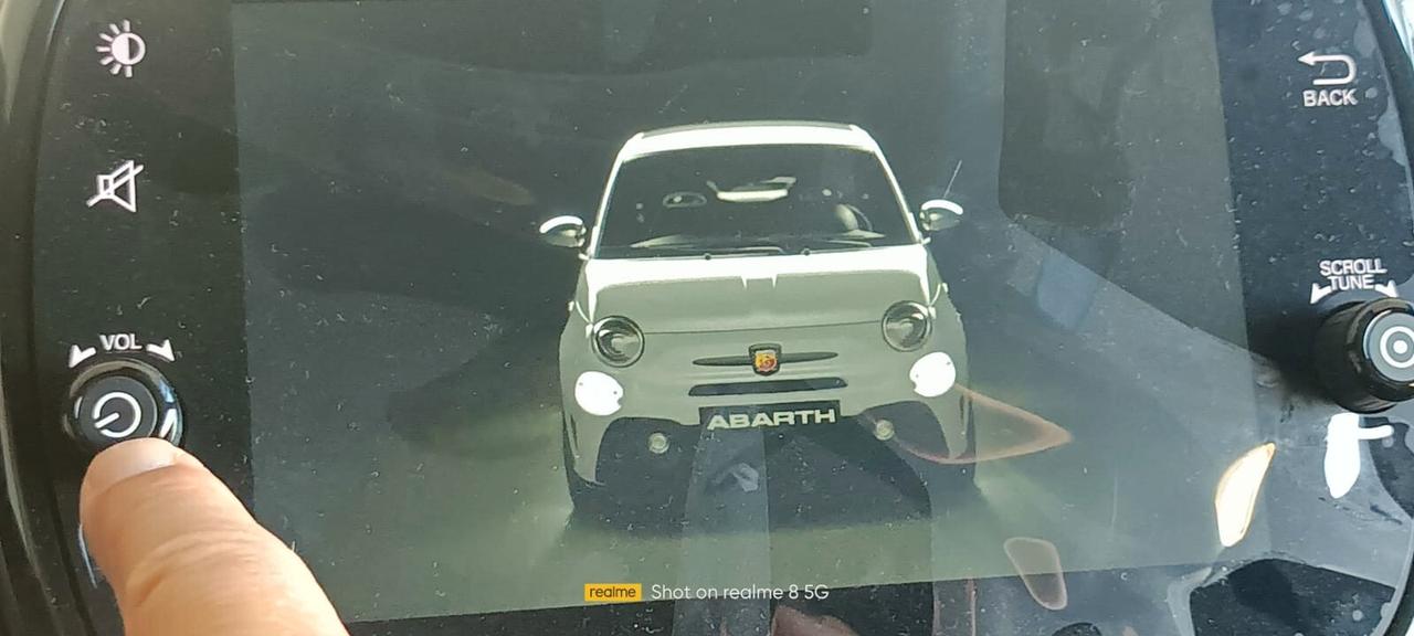 Abarth 695 1.4 Turbo T-Jet 180 CV (75° Anniversario)