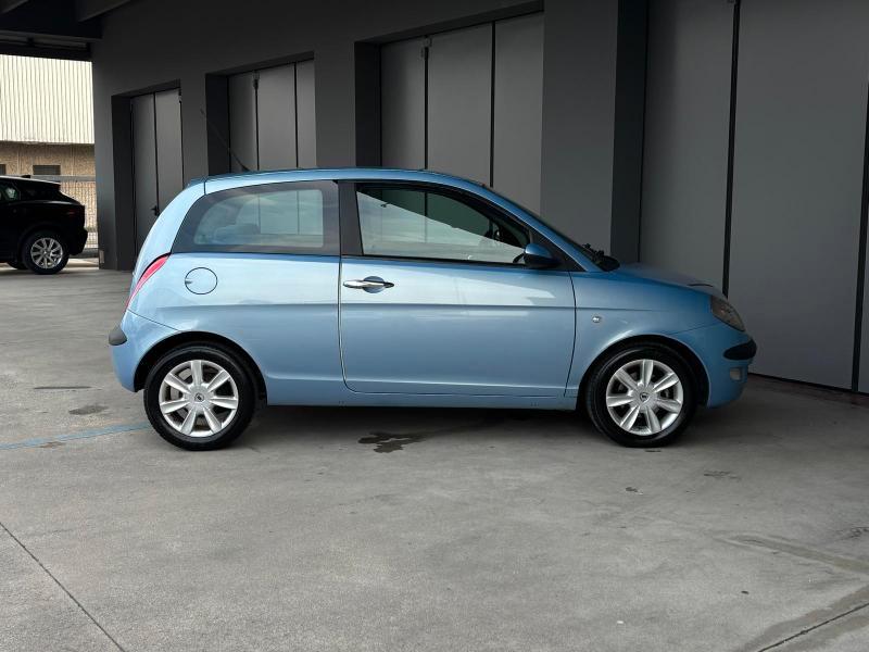 Lancia Ypsilon 3 Porte Ypsilon 1.2 8v