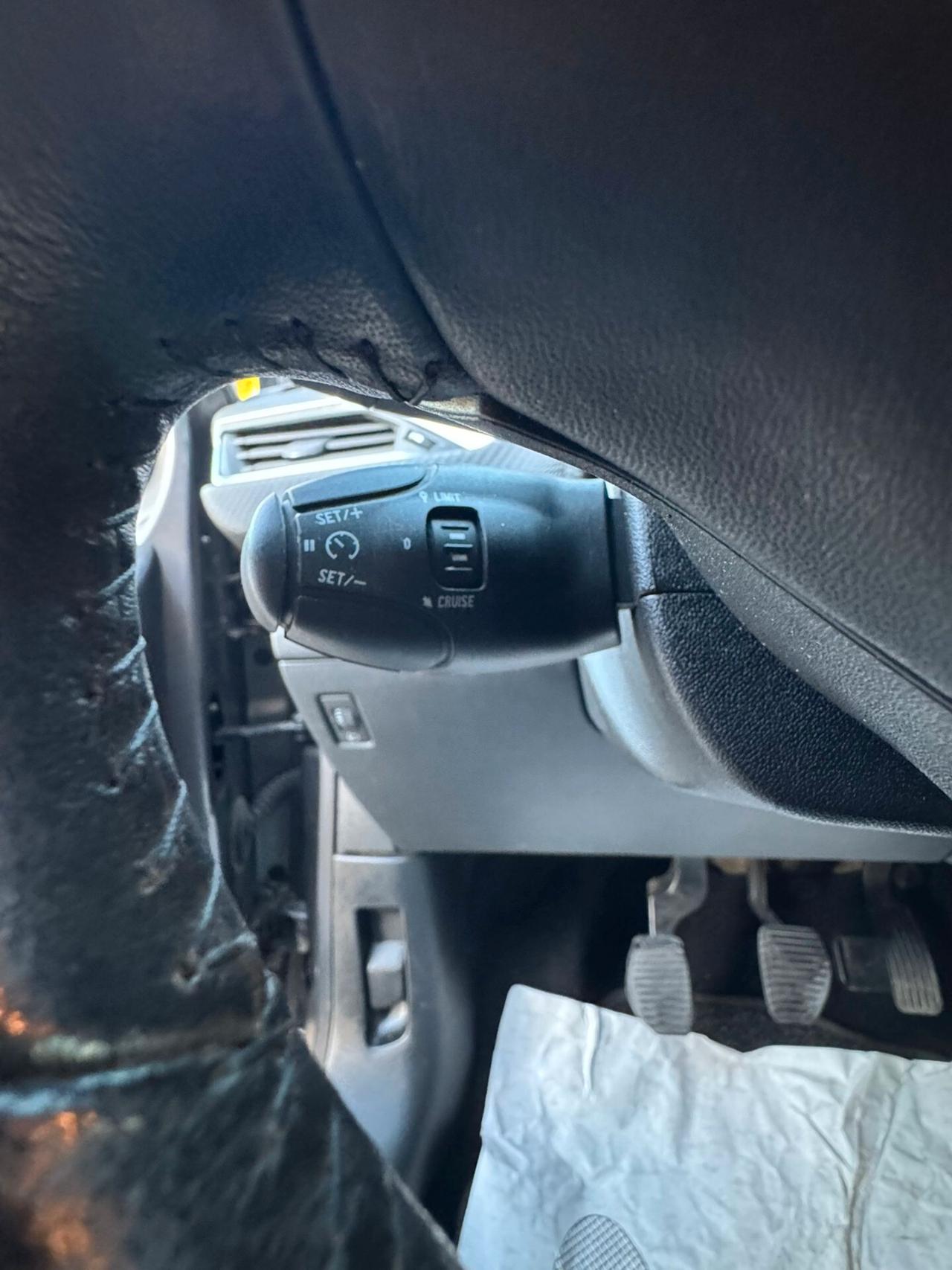 Peugeot 2008 1.4 HDI 68cv ACTIVE