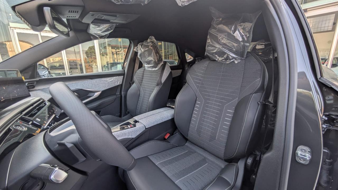 Peugeot 3008 Hybrid 145 e-DCS6 GT