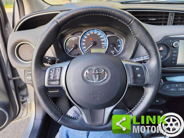 TOYOTA Yaris 1.5 Hybrid 5 porte Active NEOPAT. GARAN.INCLUSA