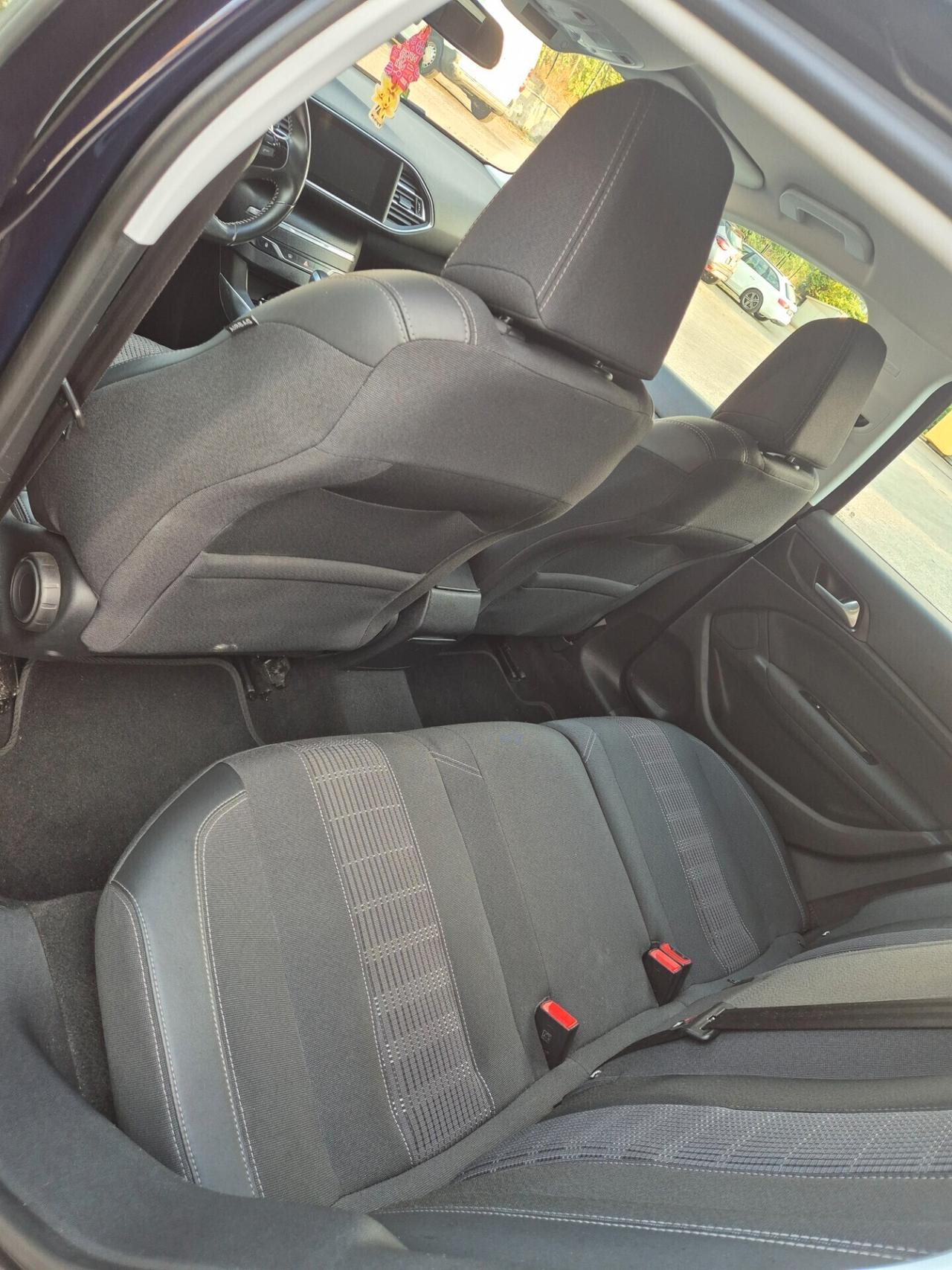 Peugeot 308 1.5 hdi 130cv euro6 86km unico prop