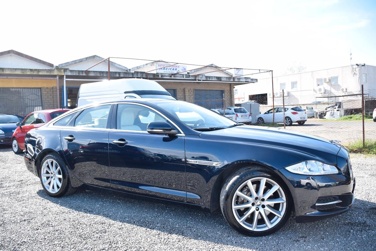 Jaguar XJ 3.0D V6 LWB Portfolio AUTOM. IVA DETR.