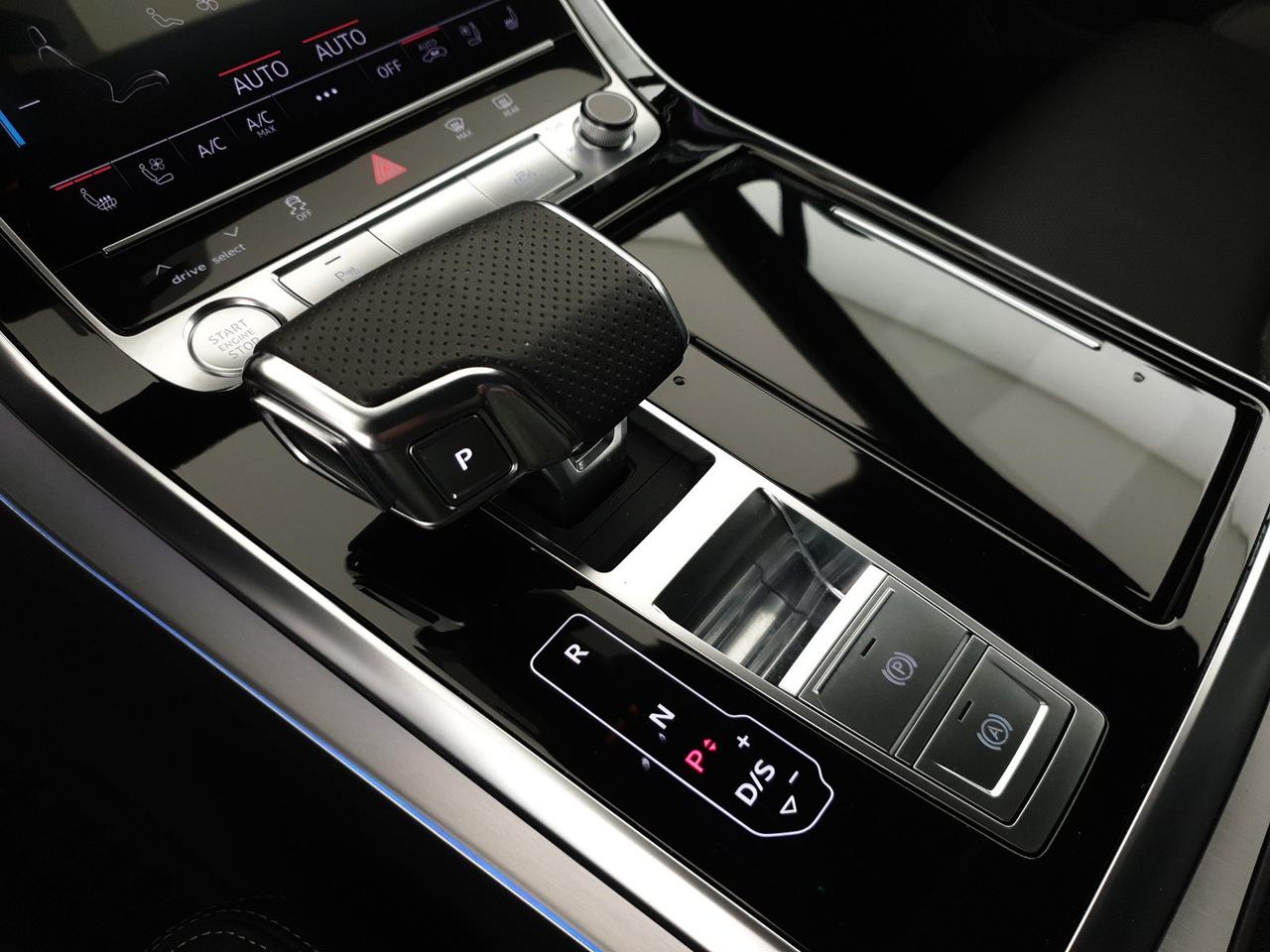 50TDI 286CV quattro tiptronic Sport