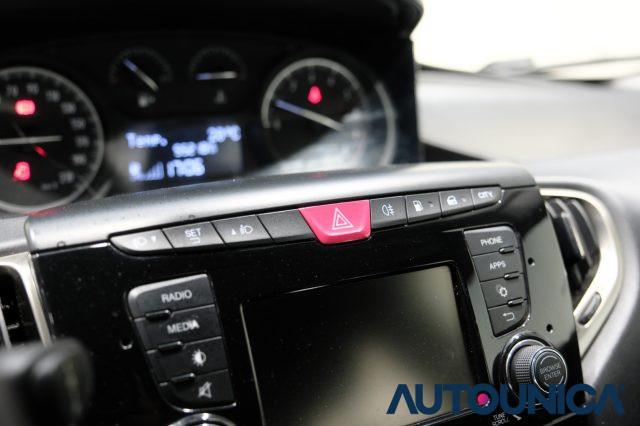 LANCIA Ypsilon 1.2 69 CV 5 PORTE GPL ECOCHIC GOLD NEOPATENTATI