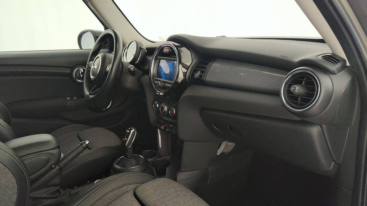 MINI Mini IV F55 2018 5p - Mini 5p 1.5 Cooper Boost auto