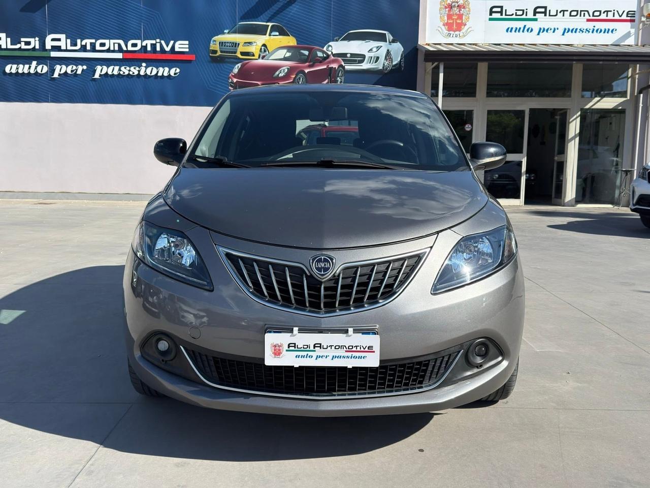 Lancia Ypsilon 1.2 69 CV 5 porte GPL Ecochic Gold