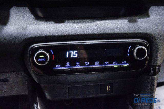 TOYOTA Yaris 1.5 Hybrid 5 porte Active