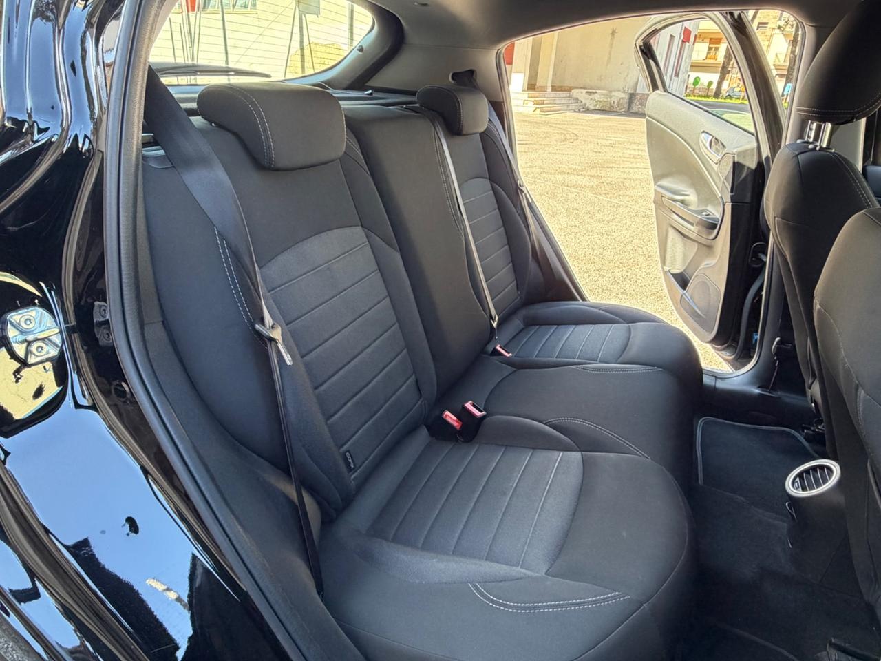 Alfa Romeo Giulietta 1.6 JTDm 120 CV exclusive